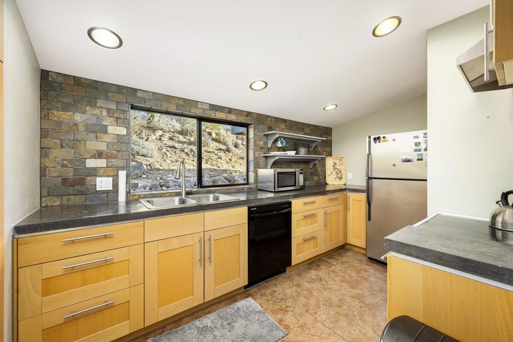 71765 Painted Canyon Road