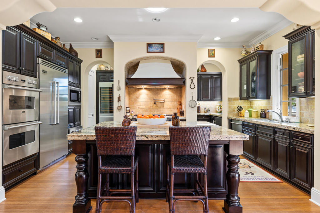 75225 Promontory Place