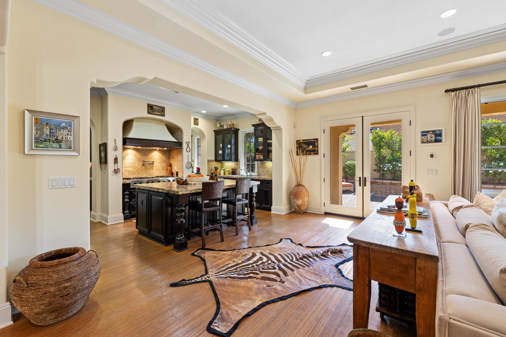 75225 Promontory Place