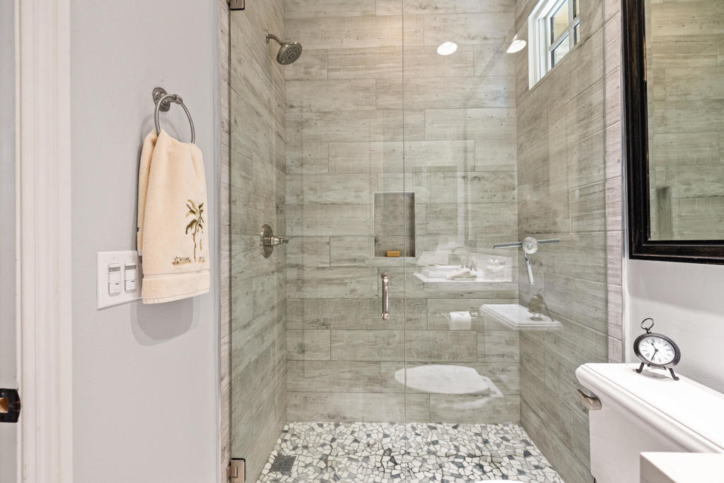 75225 Promontory Place