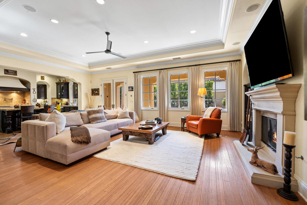 75225 Promontory Place