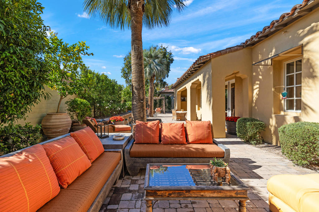 75225 Promontory Place