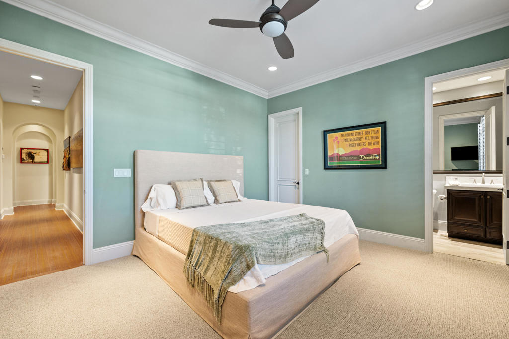 75225 Promontory Place