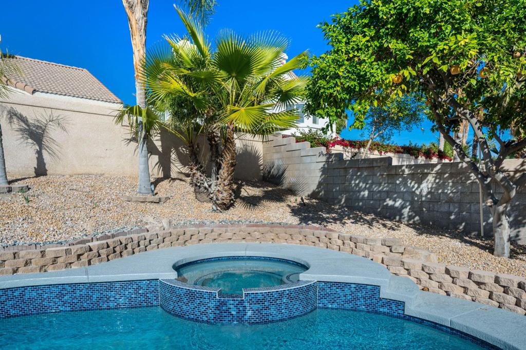 79360 Desert Stream Drive