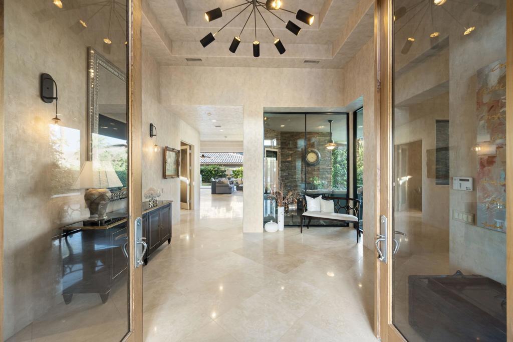 77613 N Via Villaggio