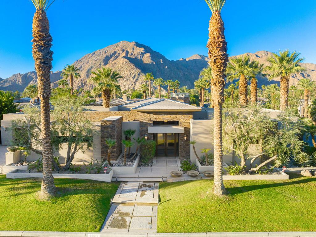 77613 N Via Villaggio