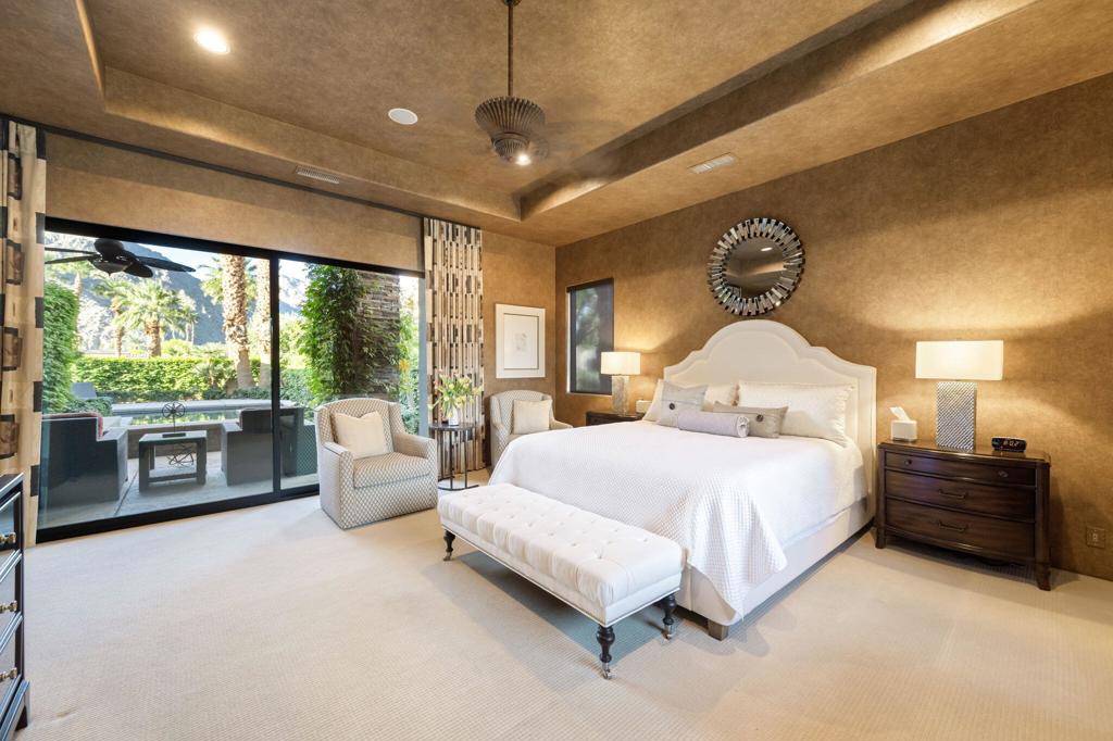 77613 N Via Villaggio