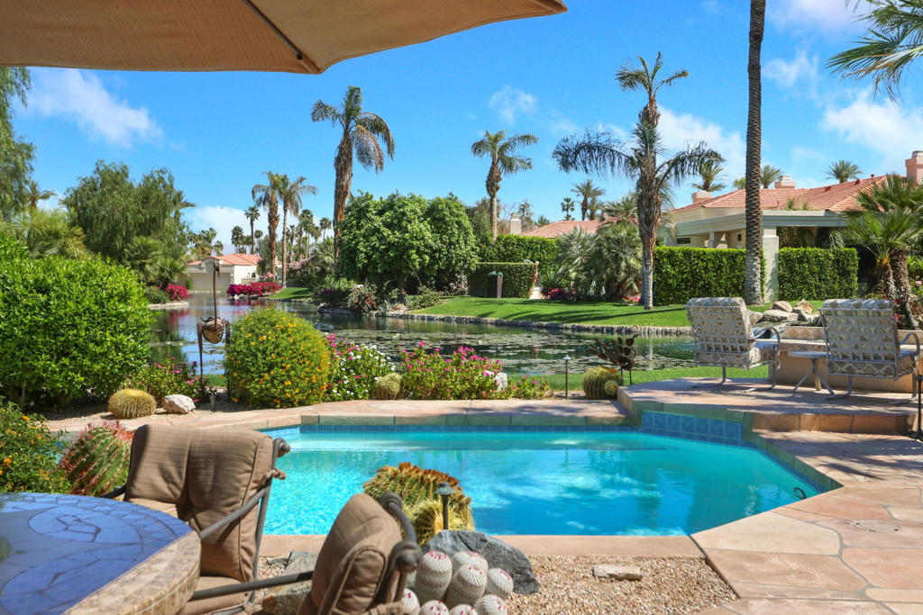 44490 Lakeside Drive