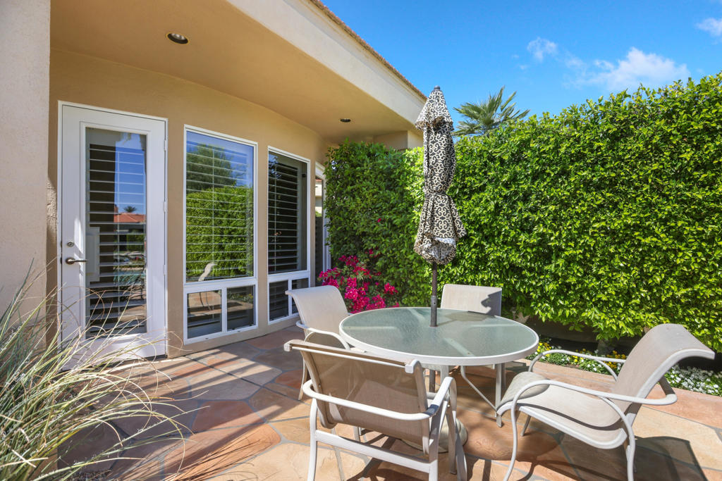 44490 Lakeside Drive