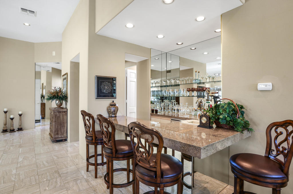 44490 Lakeside Drive