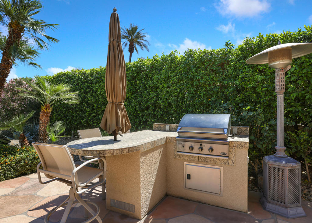 44490 Lakeside Drive