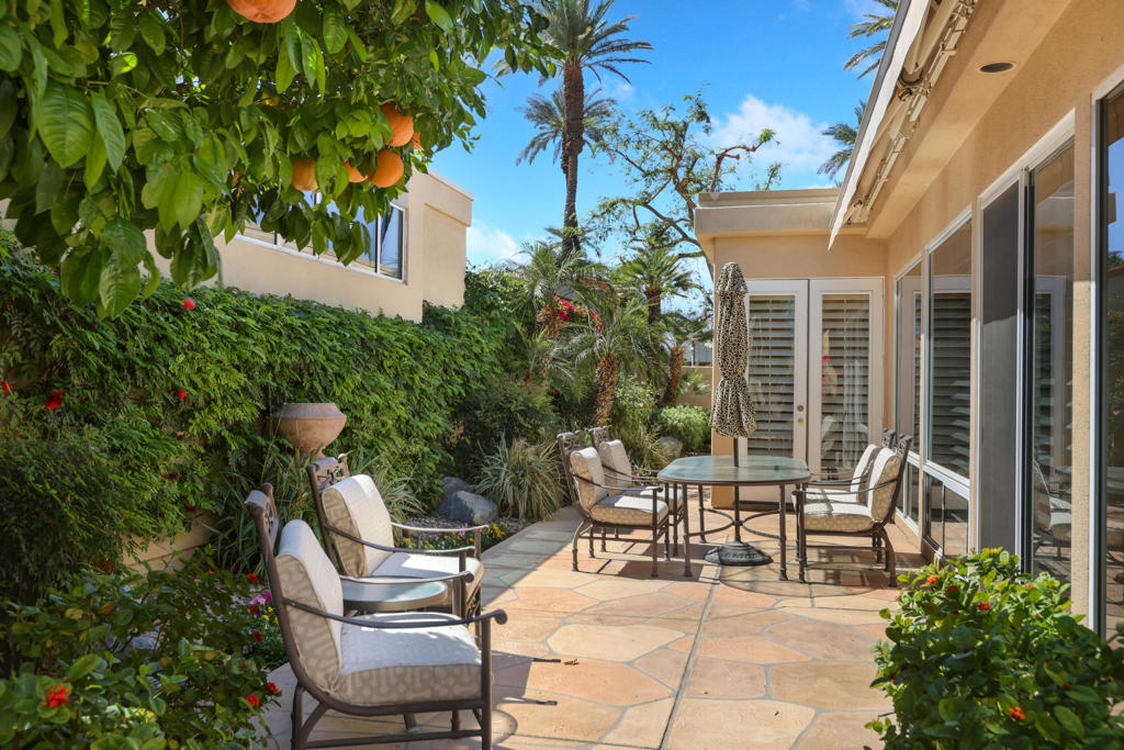 44490 Lakeside Drive