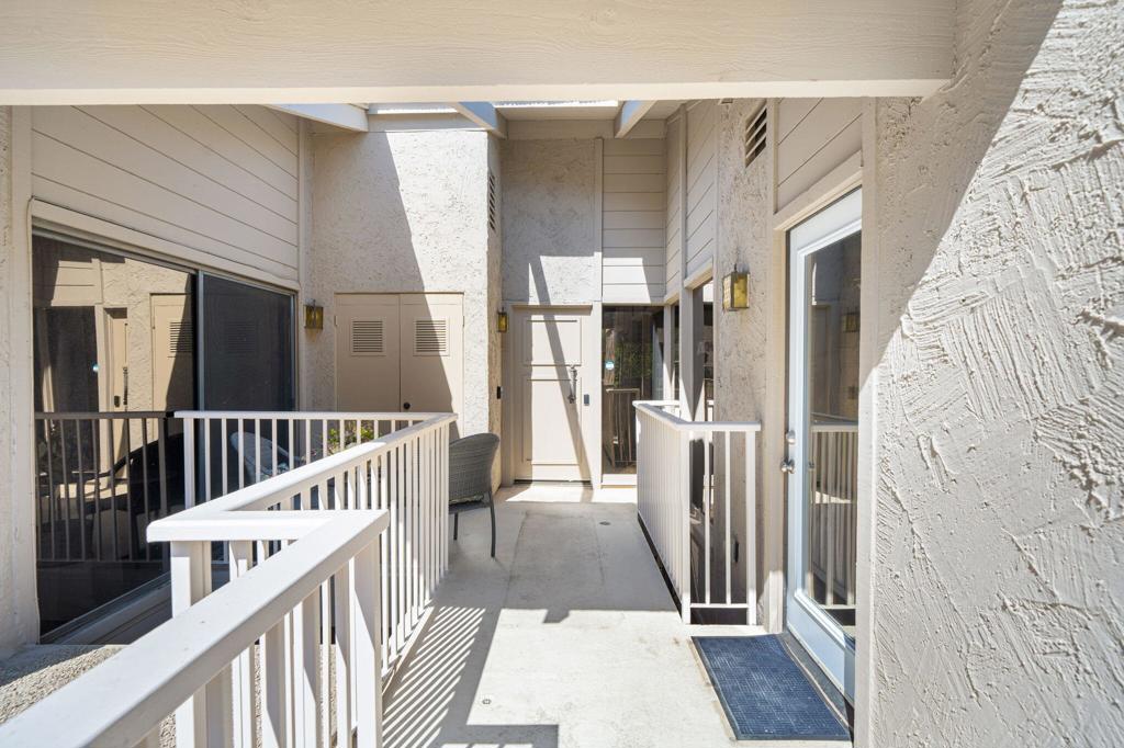 46621 Arapahoe Lane B