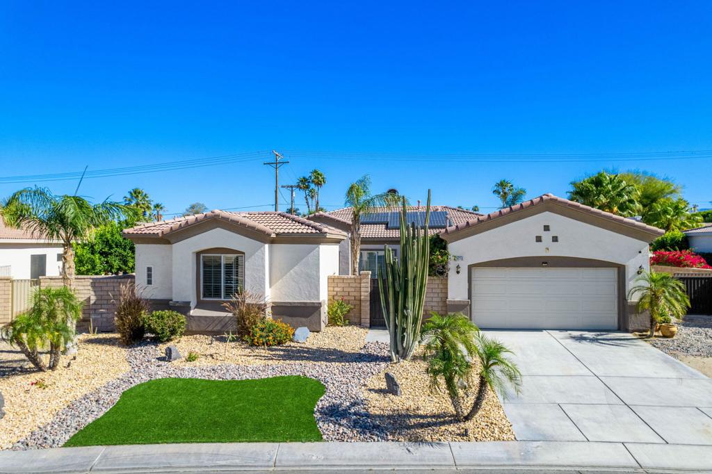 79718 Parkway Esplanade N