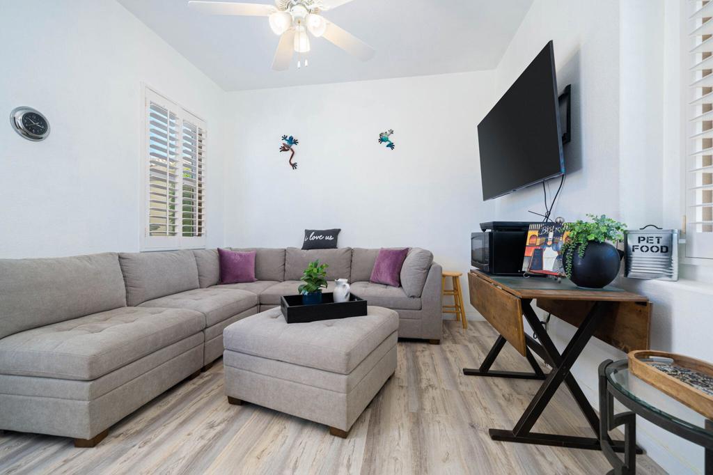 79718 Parkway Esplanade N