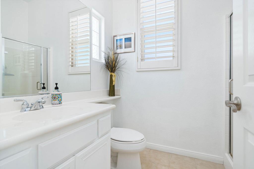 79718 Parkway Esplanade N