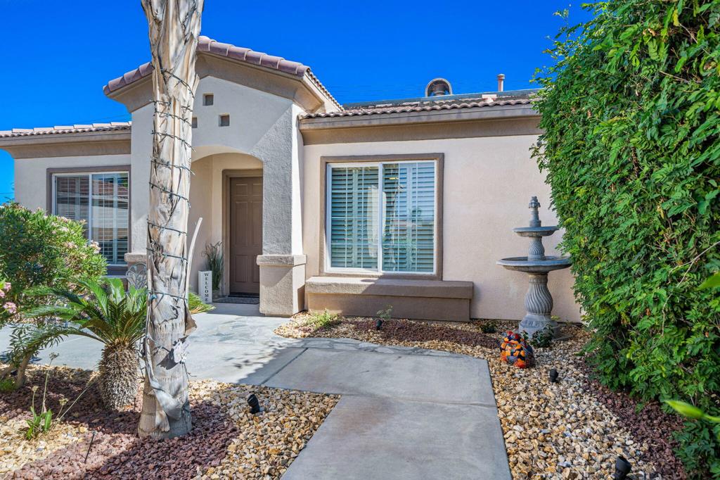 79718 Parkway Esplanade N