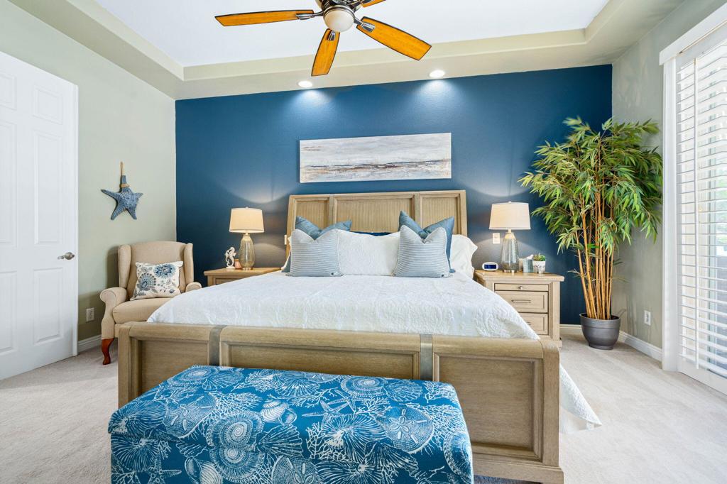 79718 Parkway Esplanade N