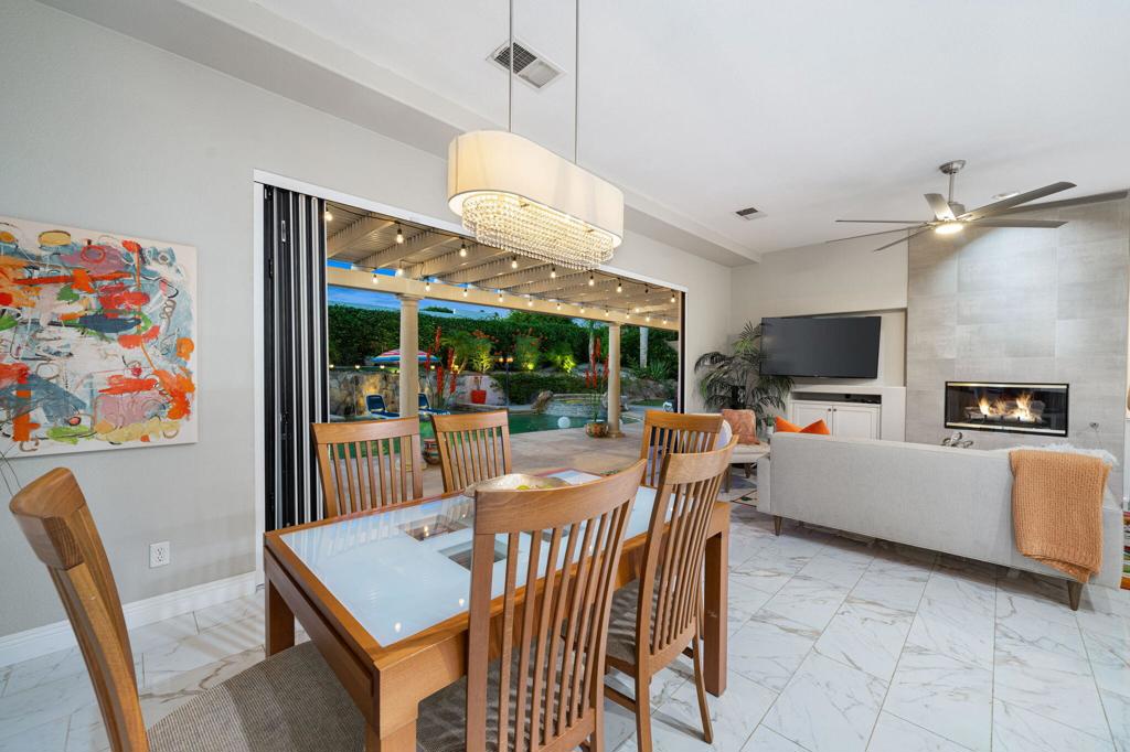 79718 Parkway Esplanade N