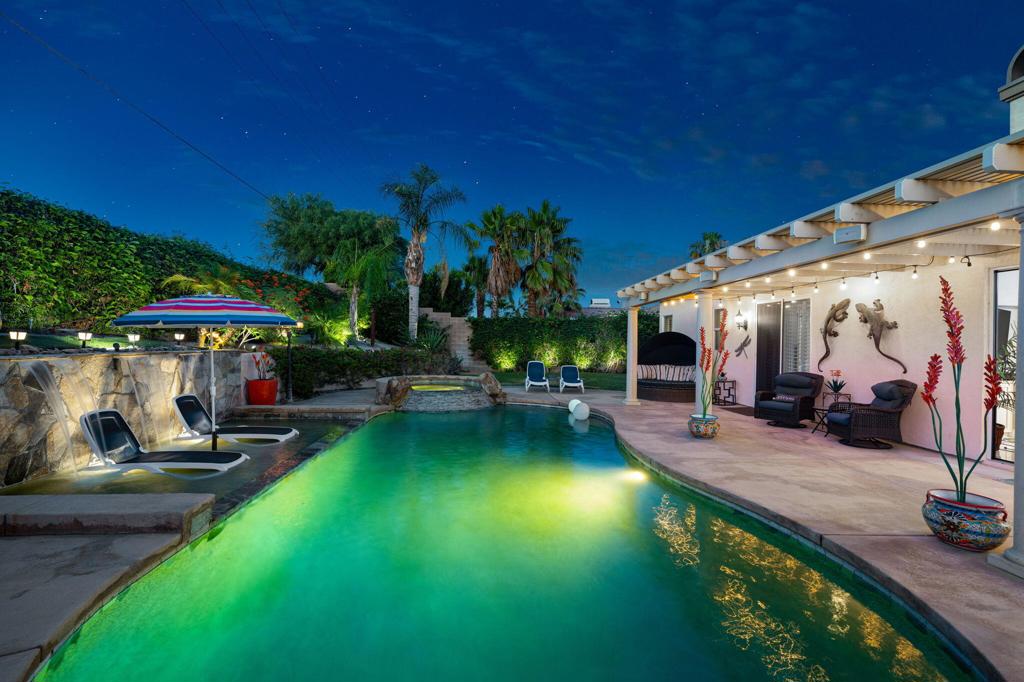 79718 Parkway Esplanade N