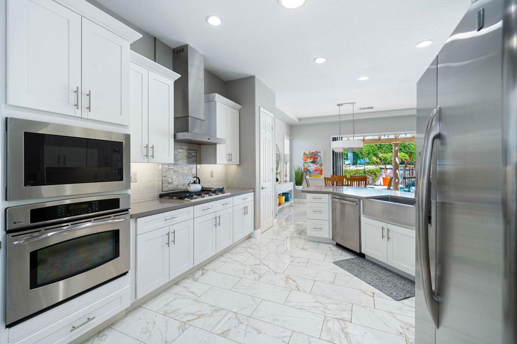 79718 Parkway Esplanade N