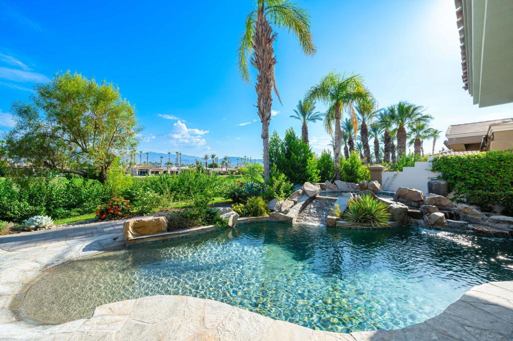 165 White Horse Trail