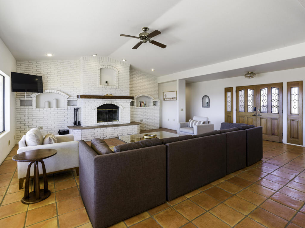 61979 Campanula Street