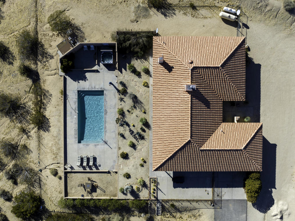 61979 Campanula Street