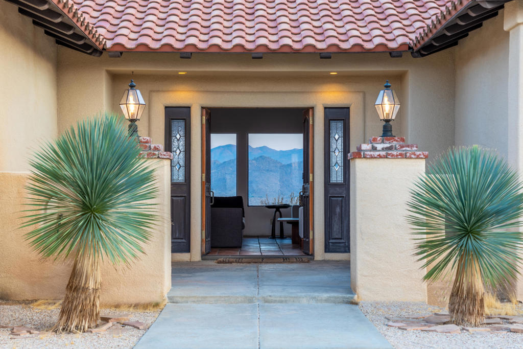 61979 Campanula Street