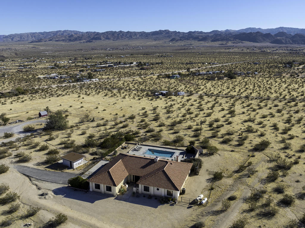 61979 Campanula Street