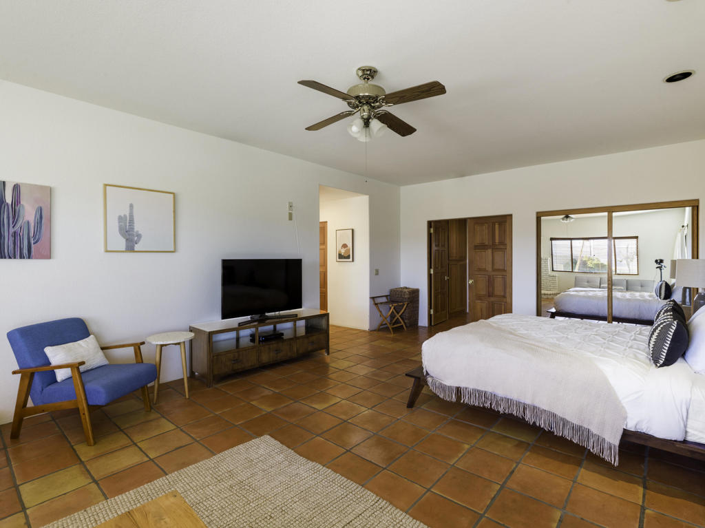 61979 Campanula Street