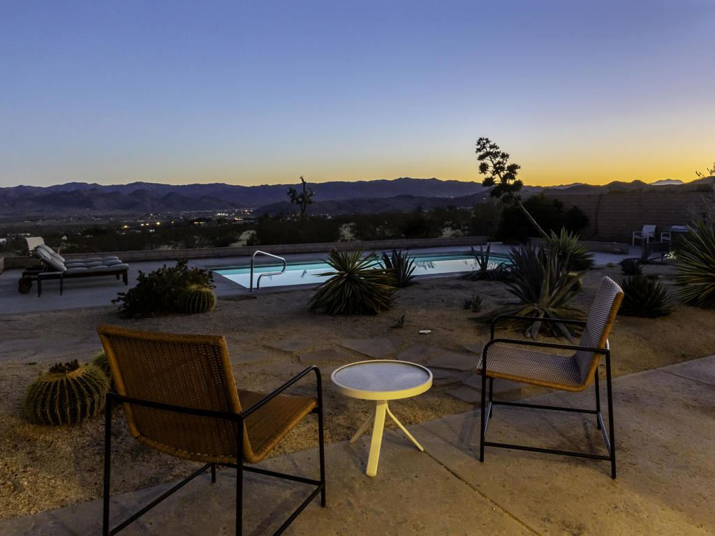 61979 Campanula Street