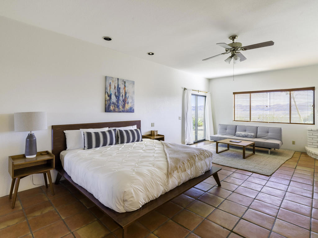 61979 Campanula Street