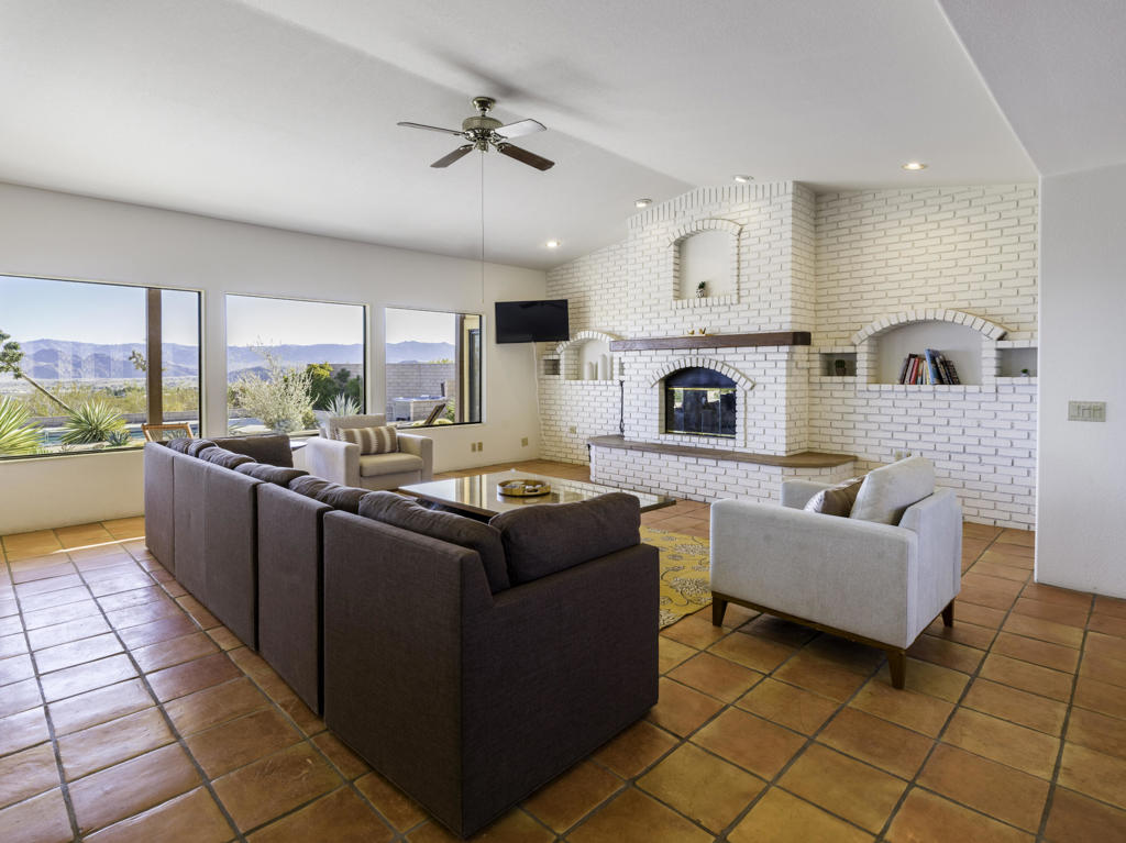 61979 Campanula Street