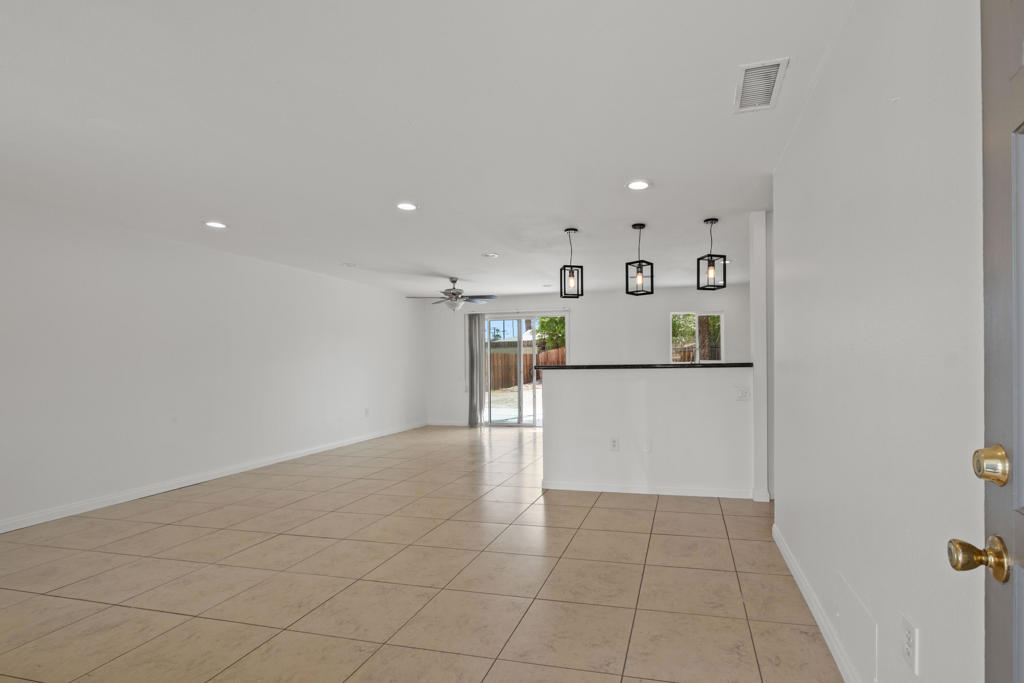 77385 California Drive