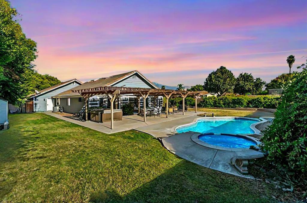 3773 English Drive