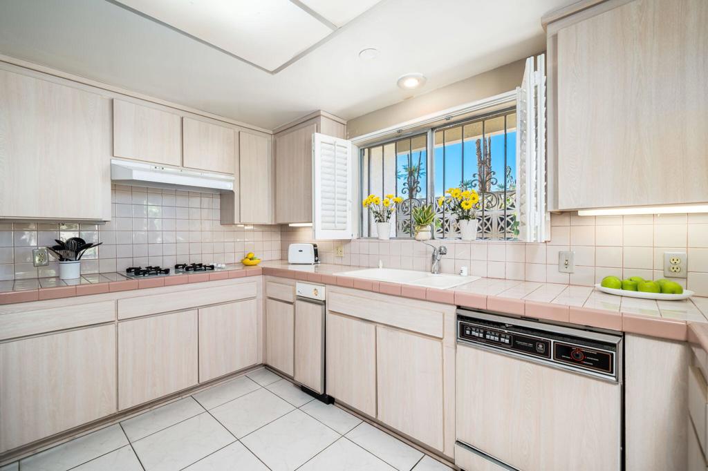 75562 Camino De Plata N