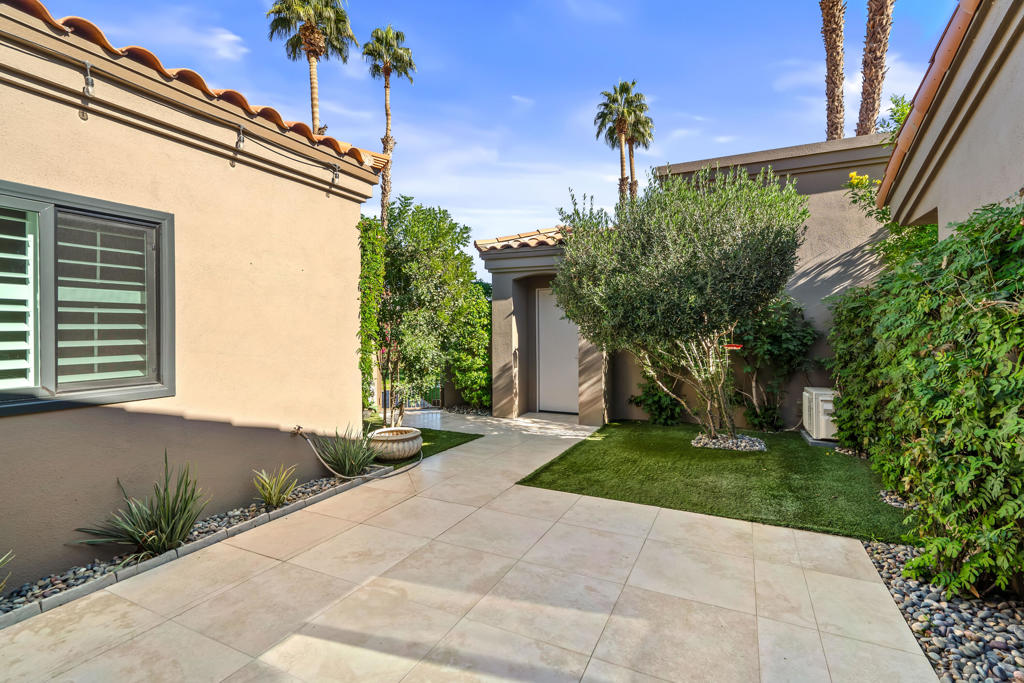 38397 Gazania Circle