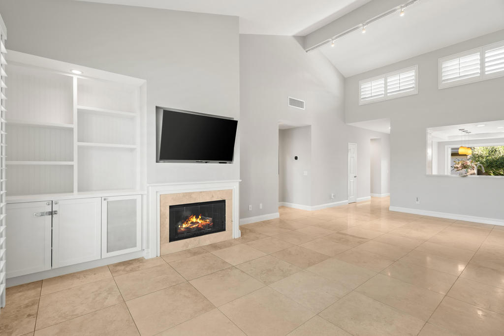 38397 Gazania Circle