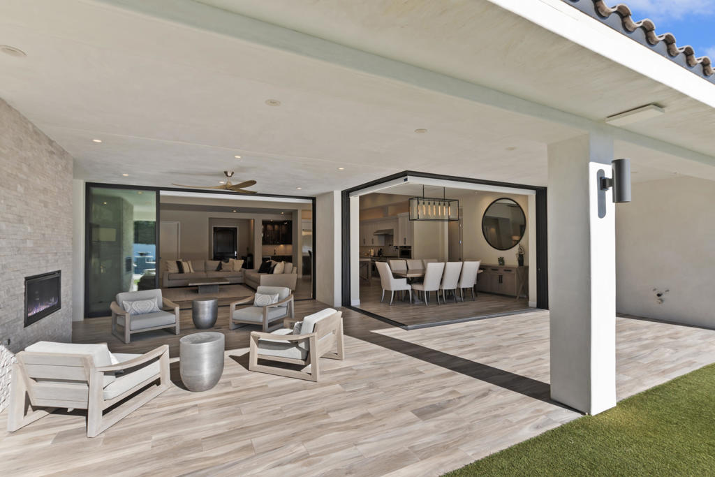 72239 Desert Drive Drive