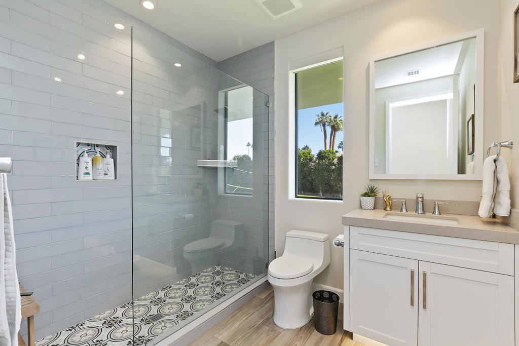 72239 Desert Drive Drive