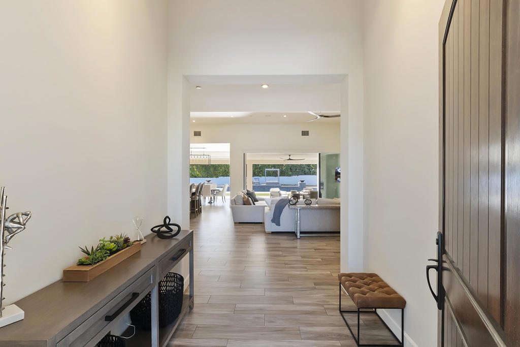 72239 Desert Drive Drive