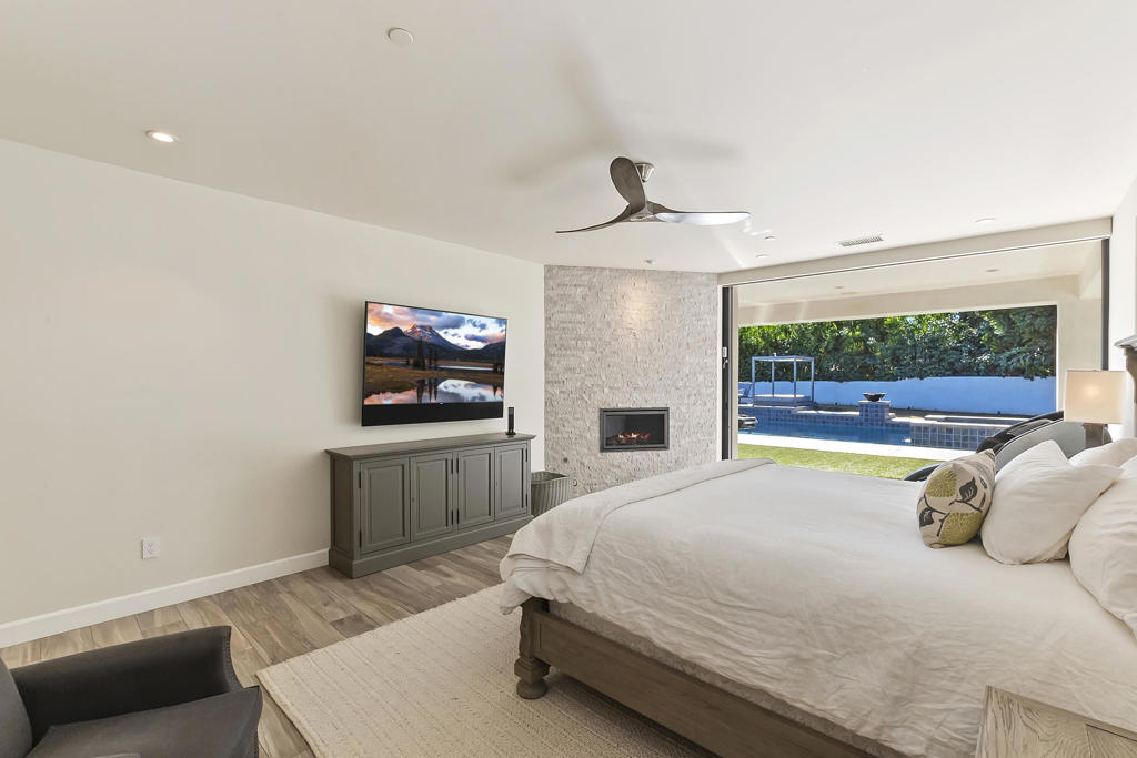 72239 Desert Drive Drive