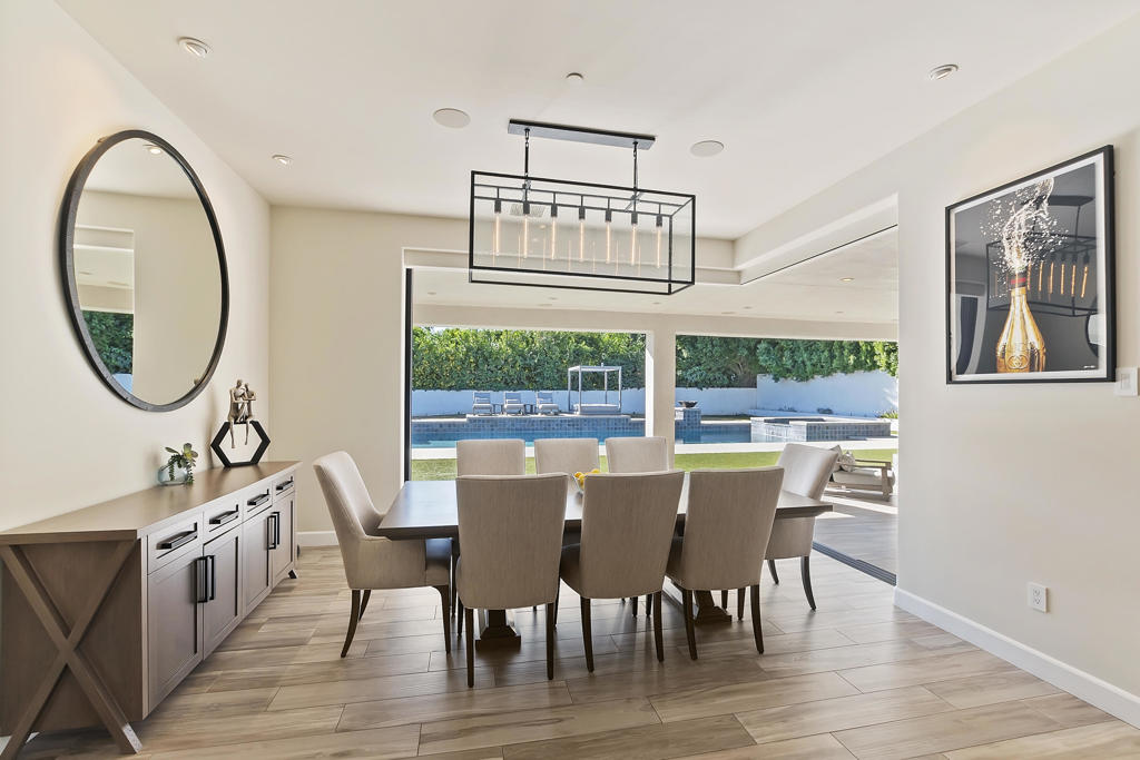 72239 Desert Drive Drive