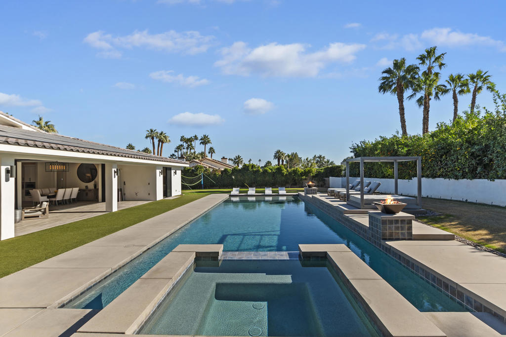 72239 Desert Drive Drive