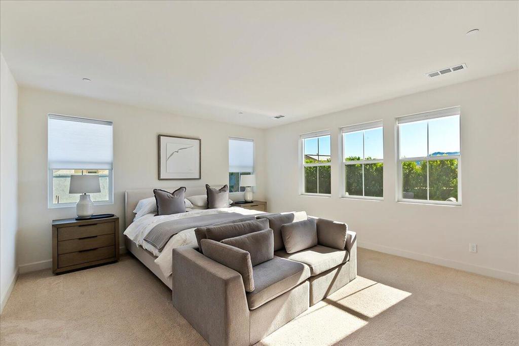 80435 Palatine Crt Court