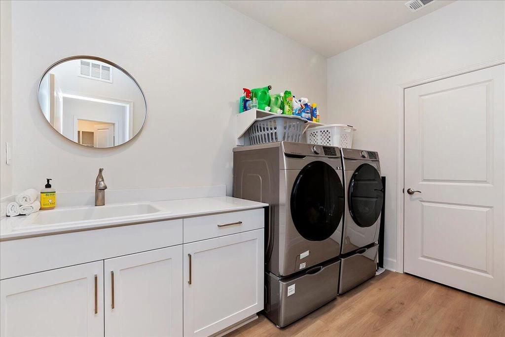 80435 Palatine Crt Court