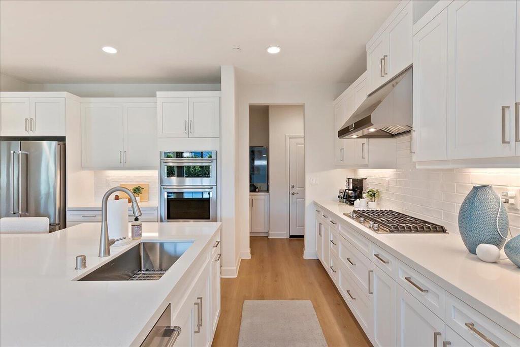 80435 Palatine Crt Court