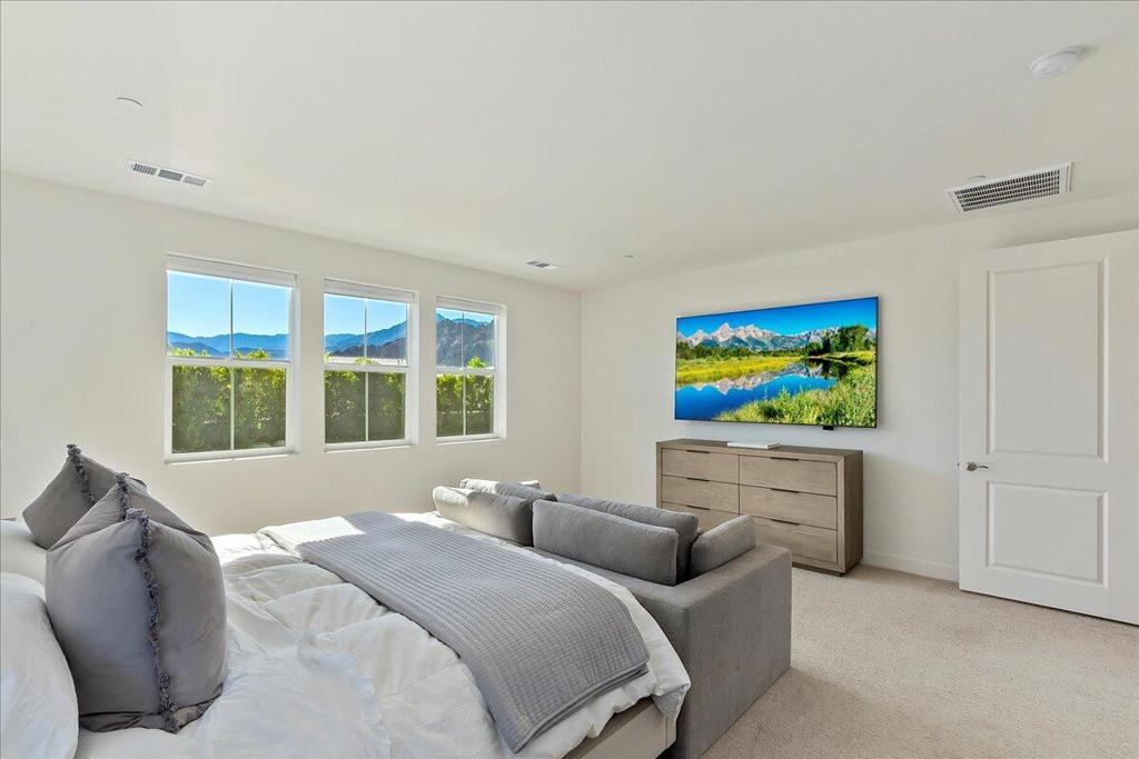 80435 Palatine Crt Court