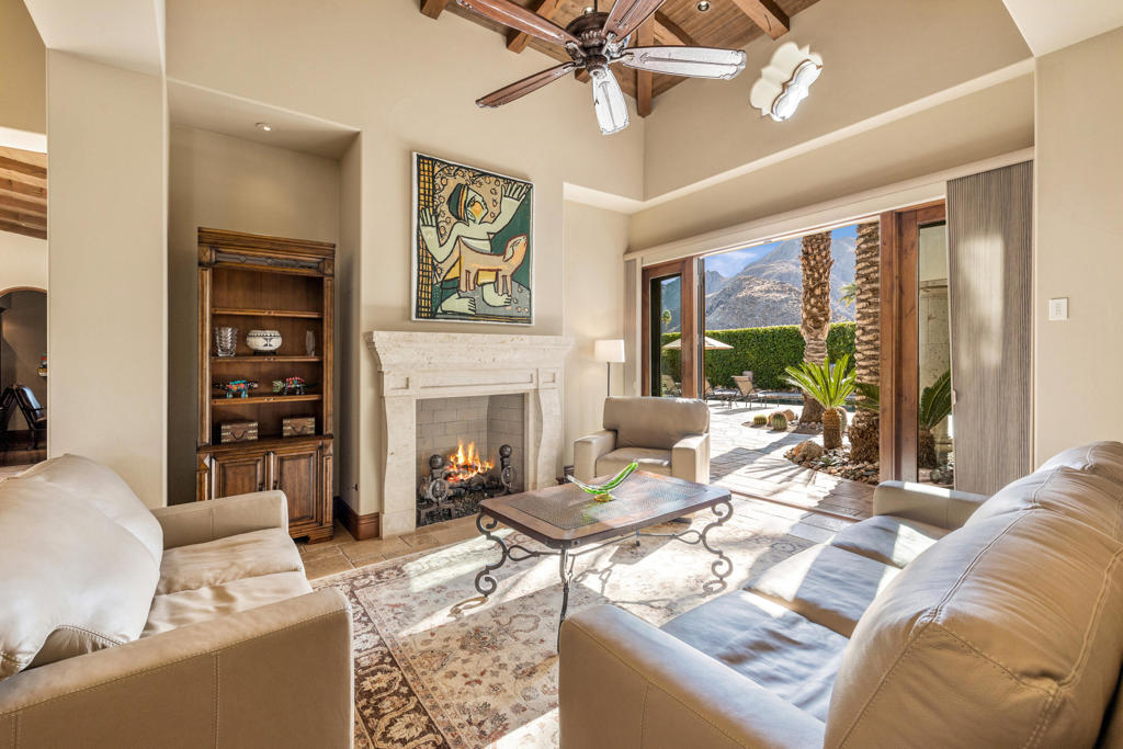 45645 Cochise Way